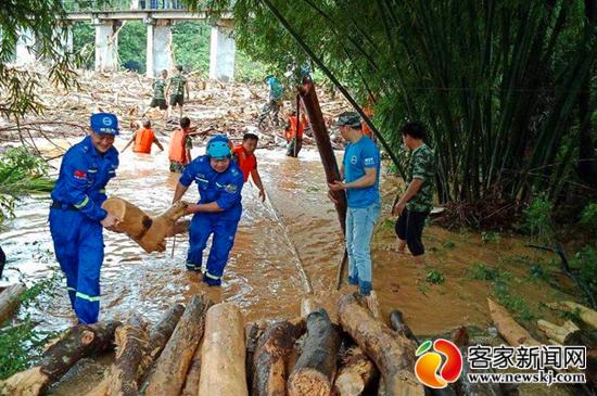 全南县住房和城乡建设局领导团队最新概述